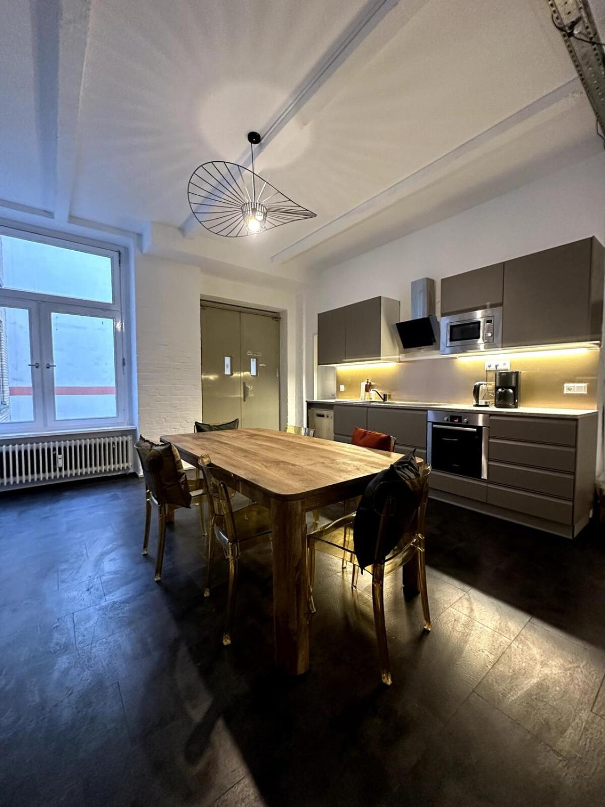 Beautiful Room in shared Apartment in Kreuzberg