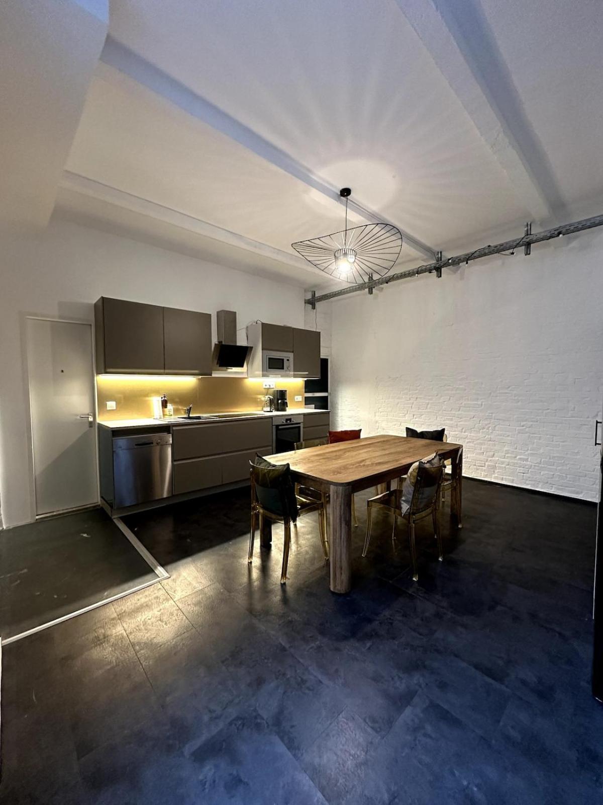 Beautiful Room in shared Apartment in Kreuzberg