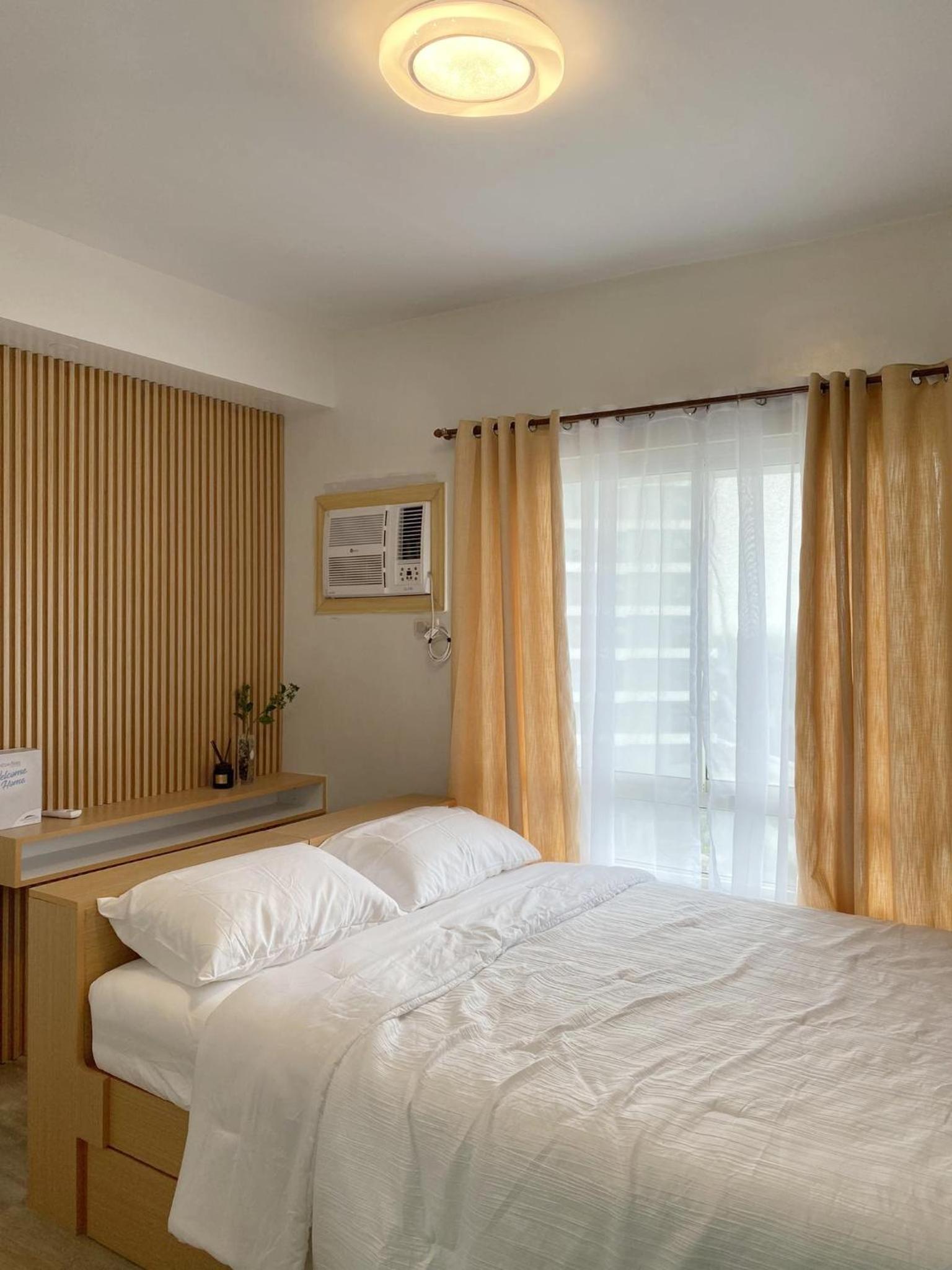 The Fifth By Belabeu - a stylish one-bedroom unit at Mesavirre Garden Residence view 4