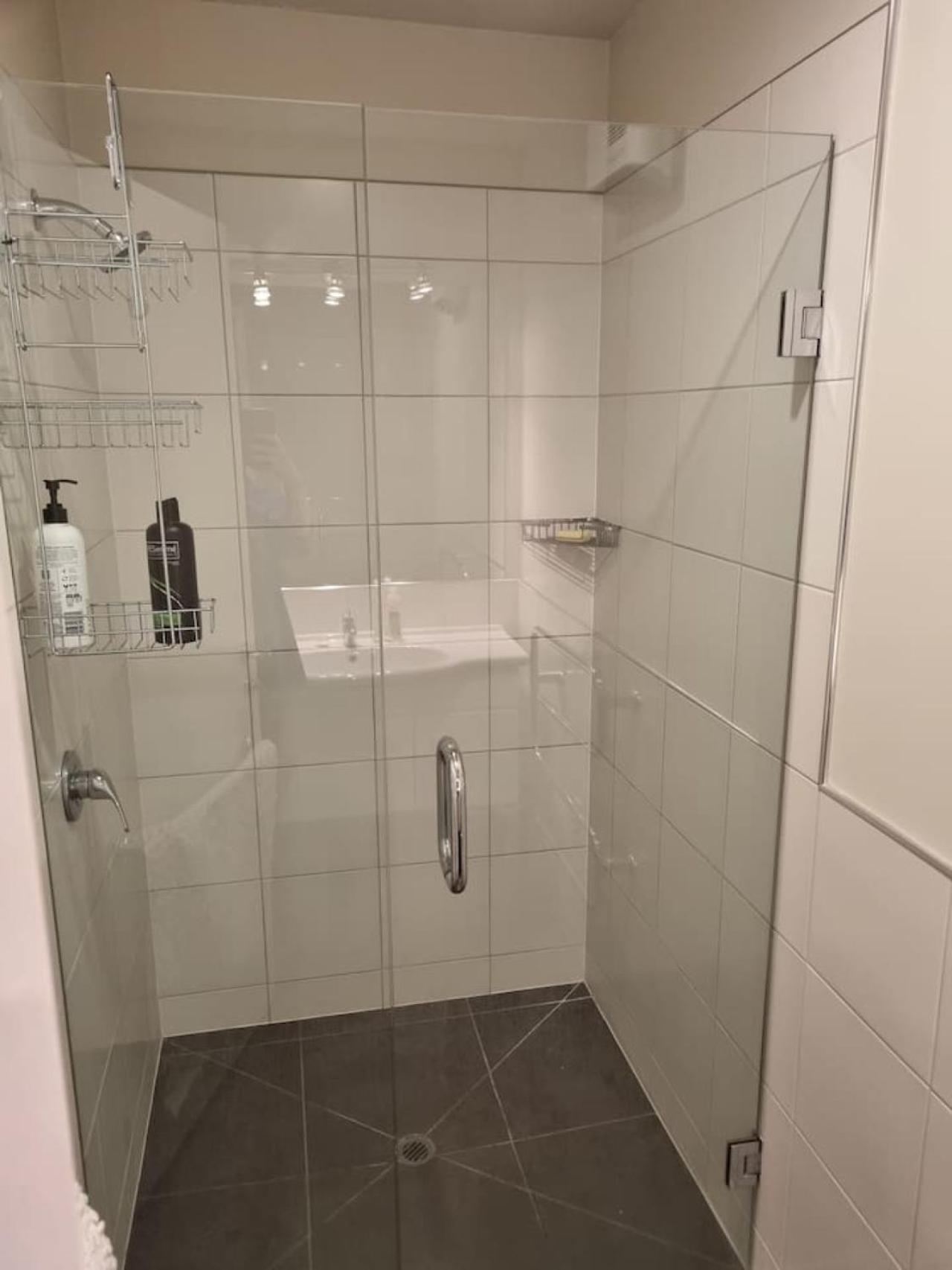 Amazing Location Central 2 bedroom Unit