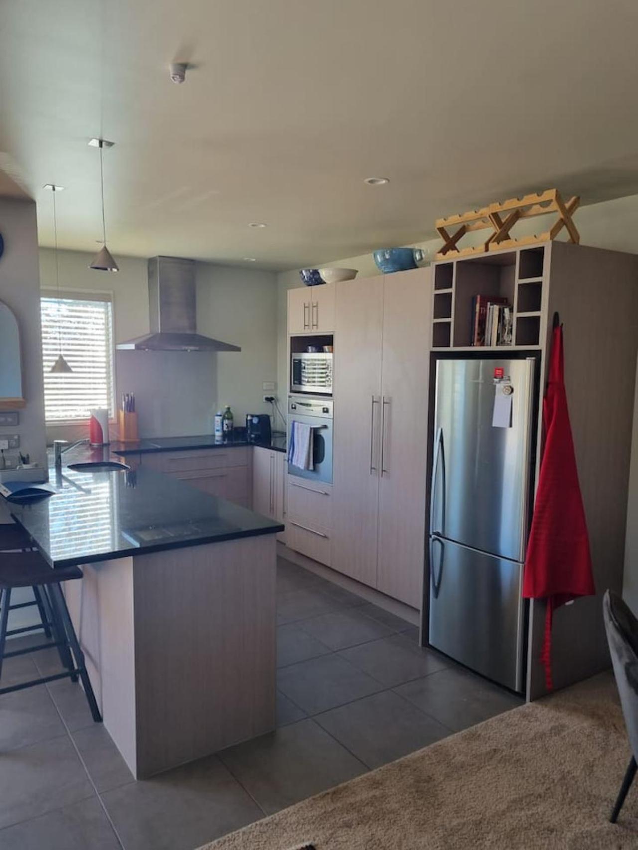 Amazing Location Central 2 bedroom Unit