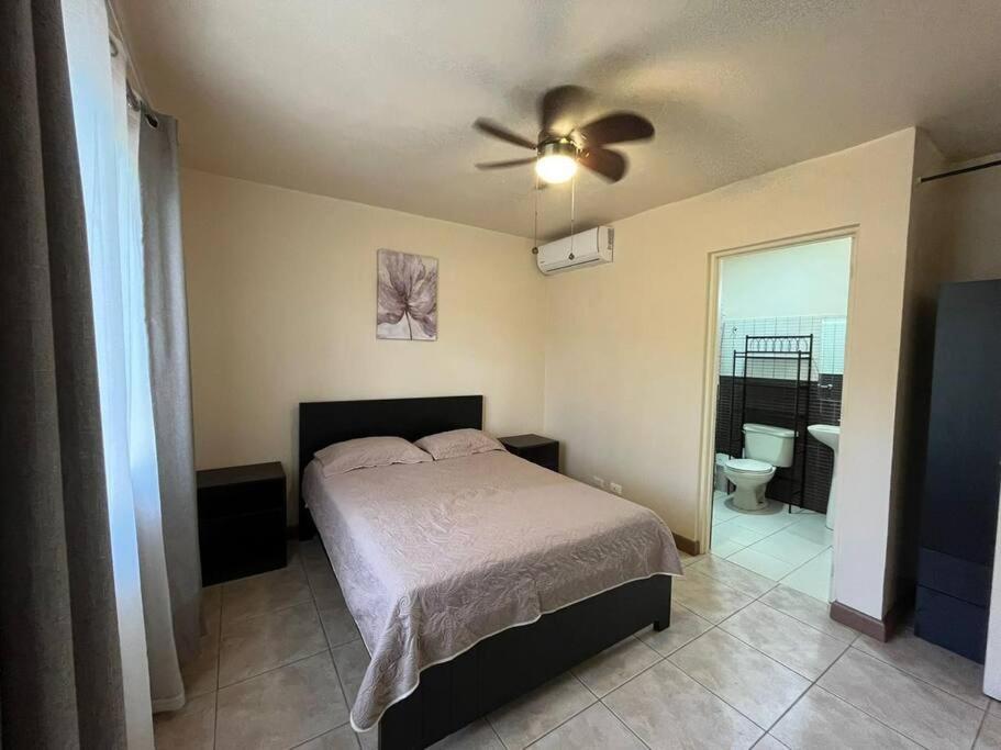 Serena L1 walking distance to Ocotal