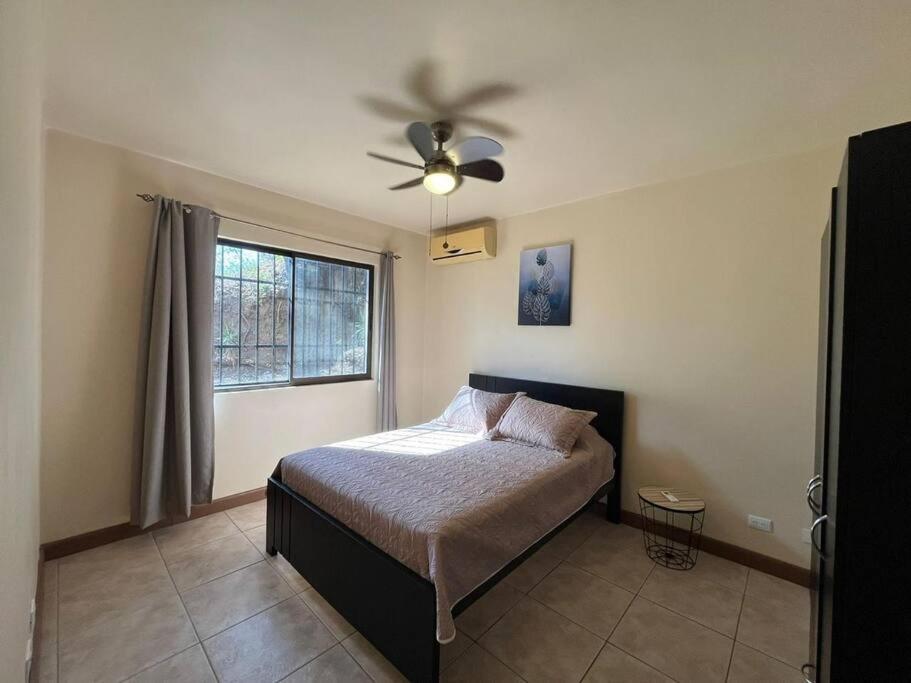 Serena L1 walking distance to Ocotal