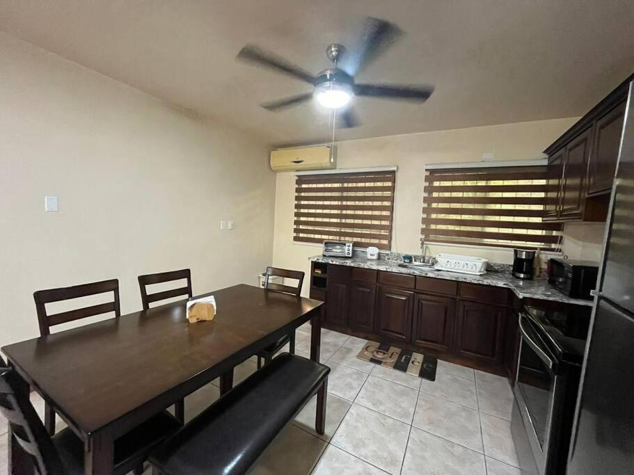 Serena L1 walking distance to Ocotal
