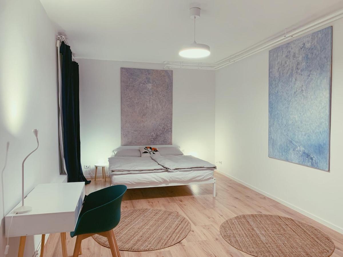 Welcoming Generous Apartment in Berlin-Kreuzberg
