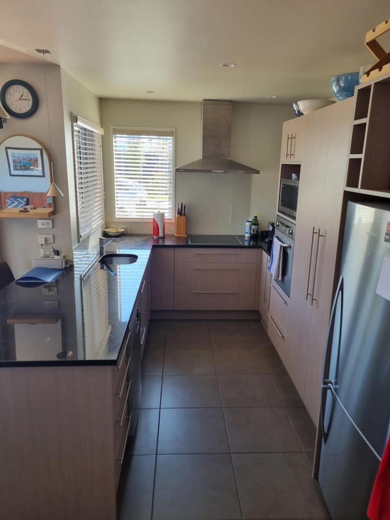 Amazing Location Central 2 bedroom Unit