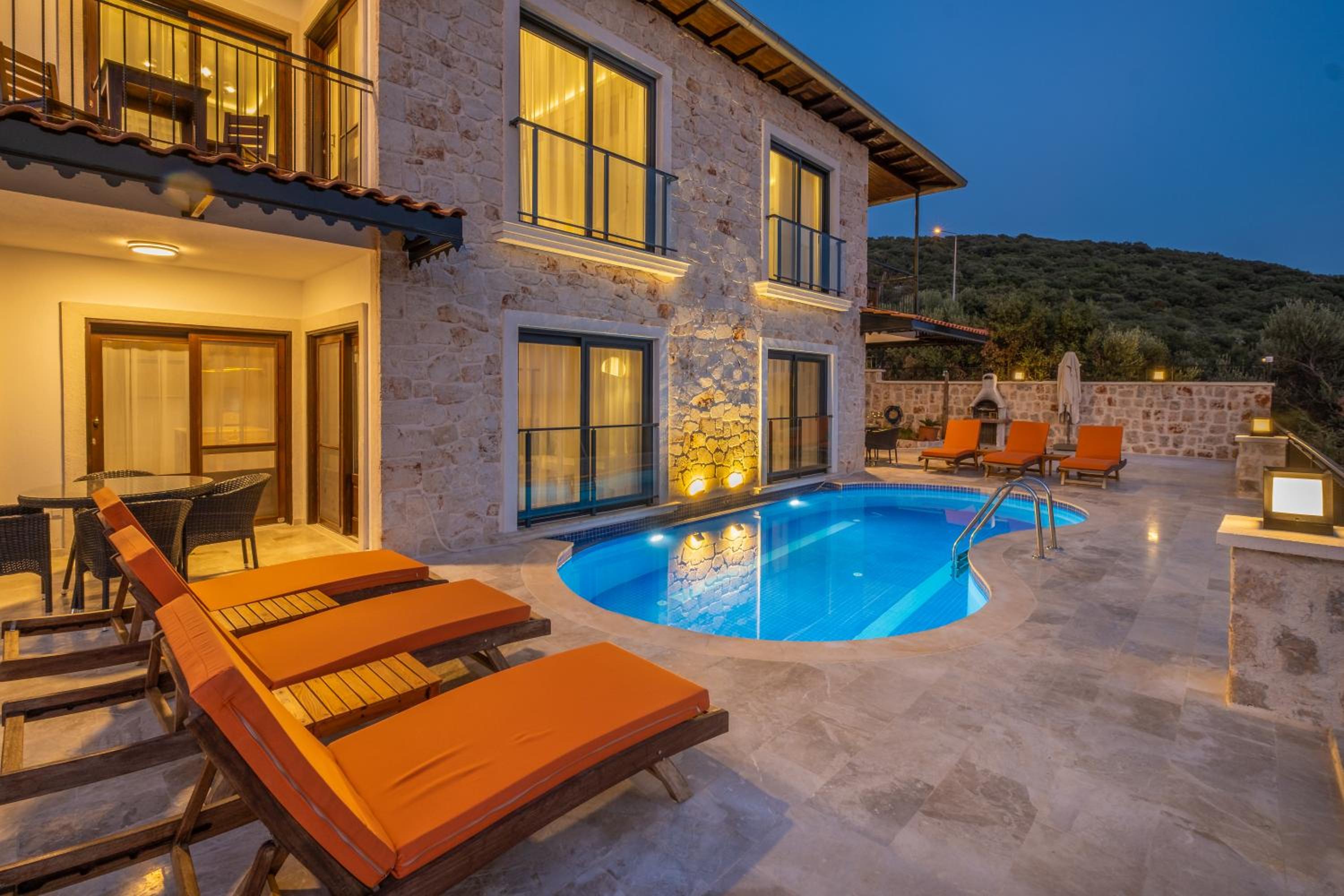 Photo 50