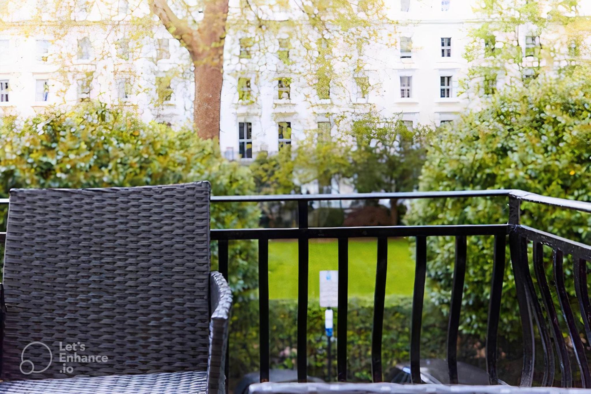 Central London 4-sleeper Oasis