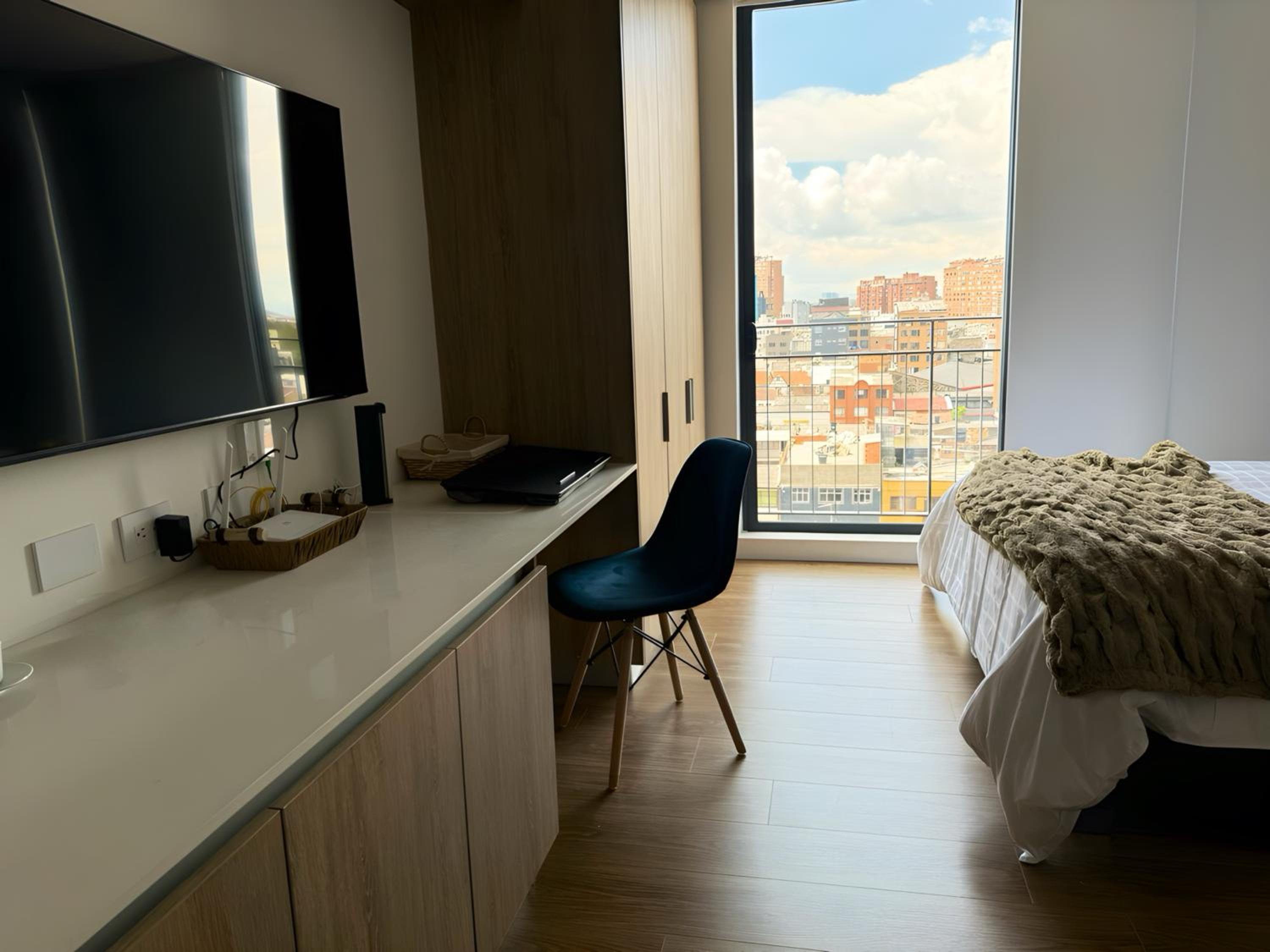 Avanzza apartamentos cerca del Dorado by Wellcome