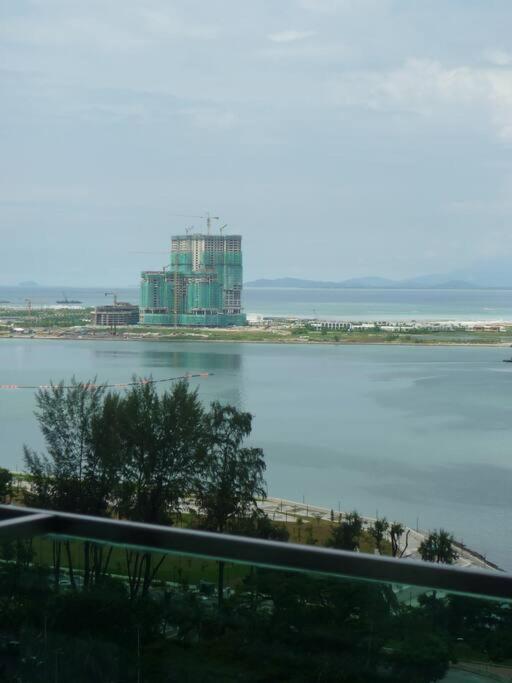 Studio at Middle floor sea view photo 1