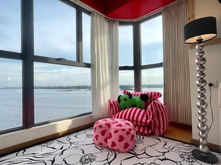 Danga Bay Country Garden by Short Escape