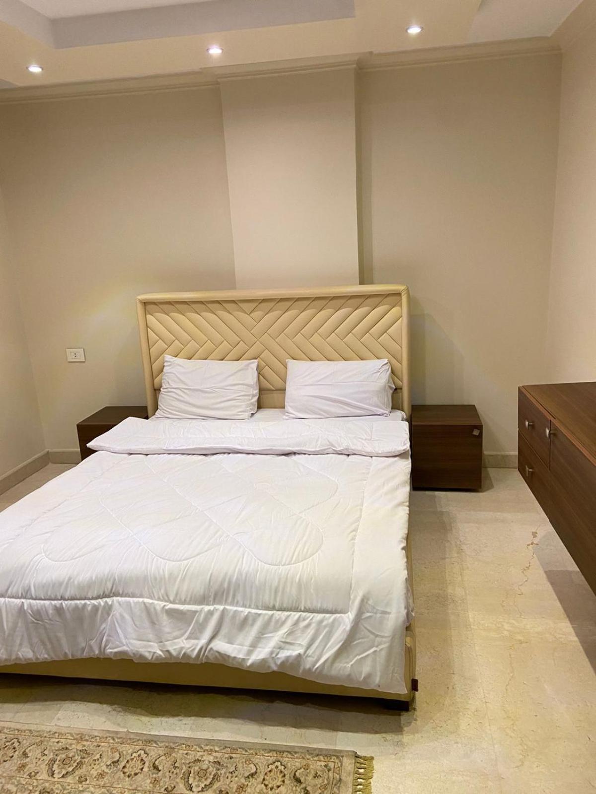 EGA-G-19 Three bedroom apartment with balcony