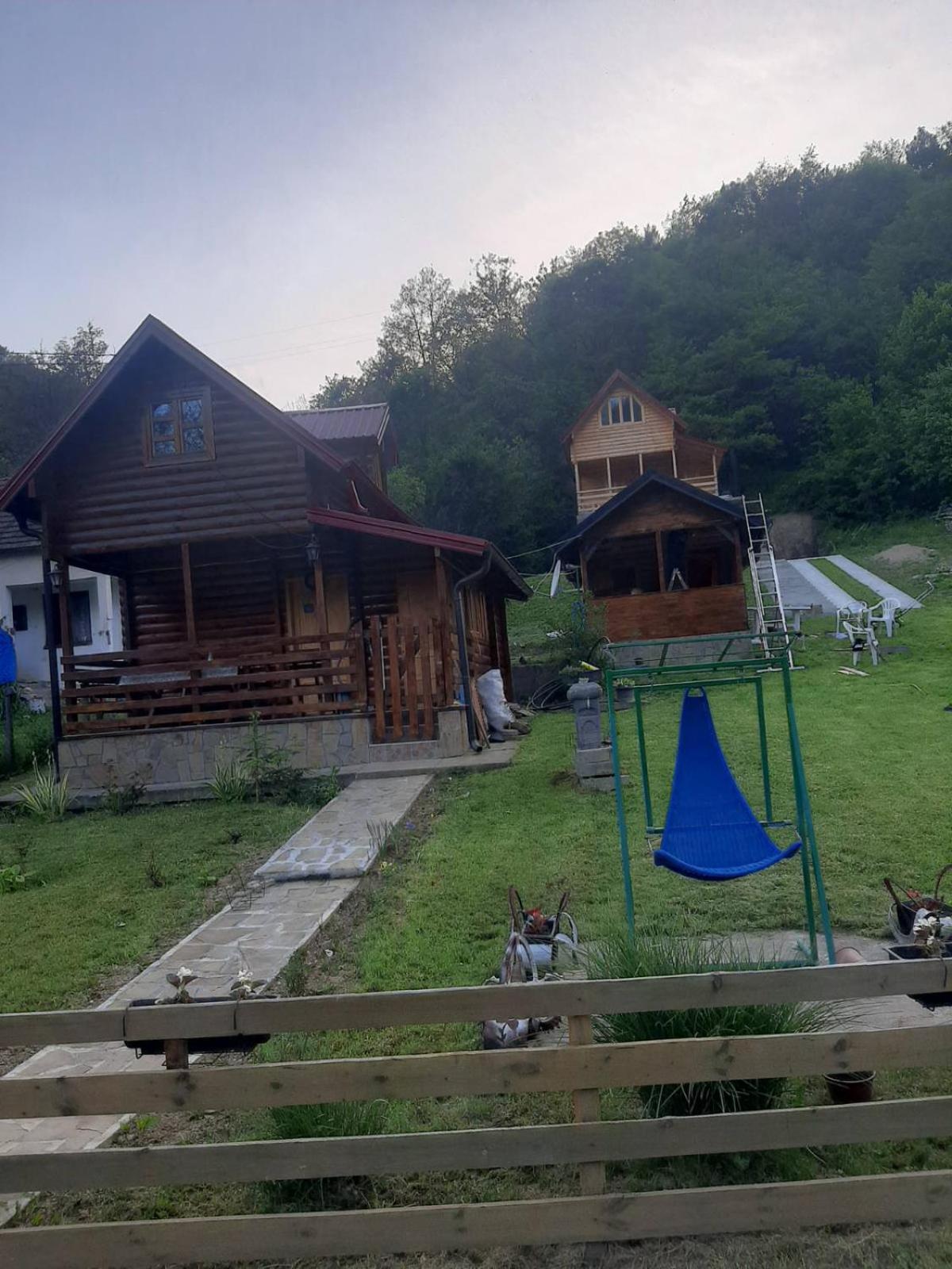 Photo 8