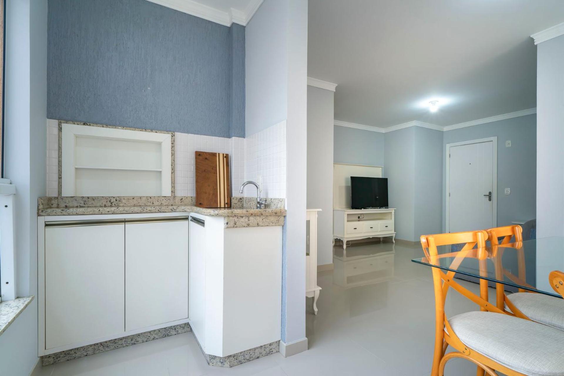Apto Moderno Próx. à Praia em Itapema CB5328