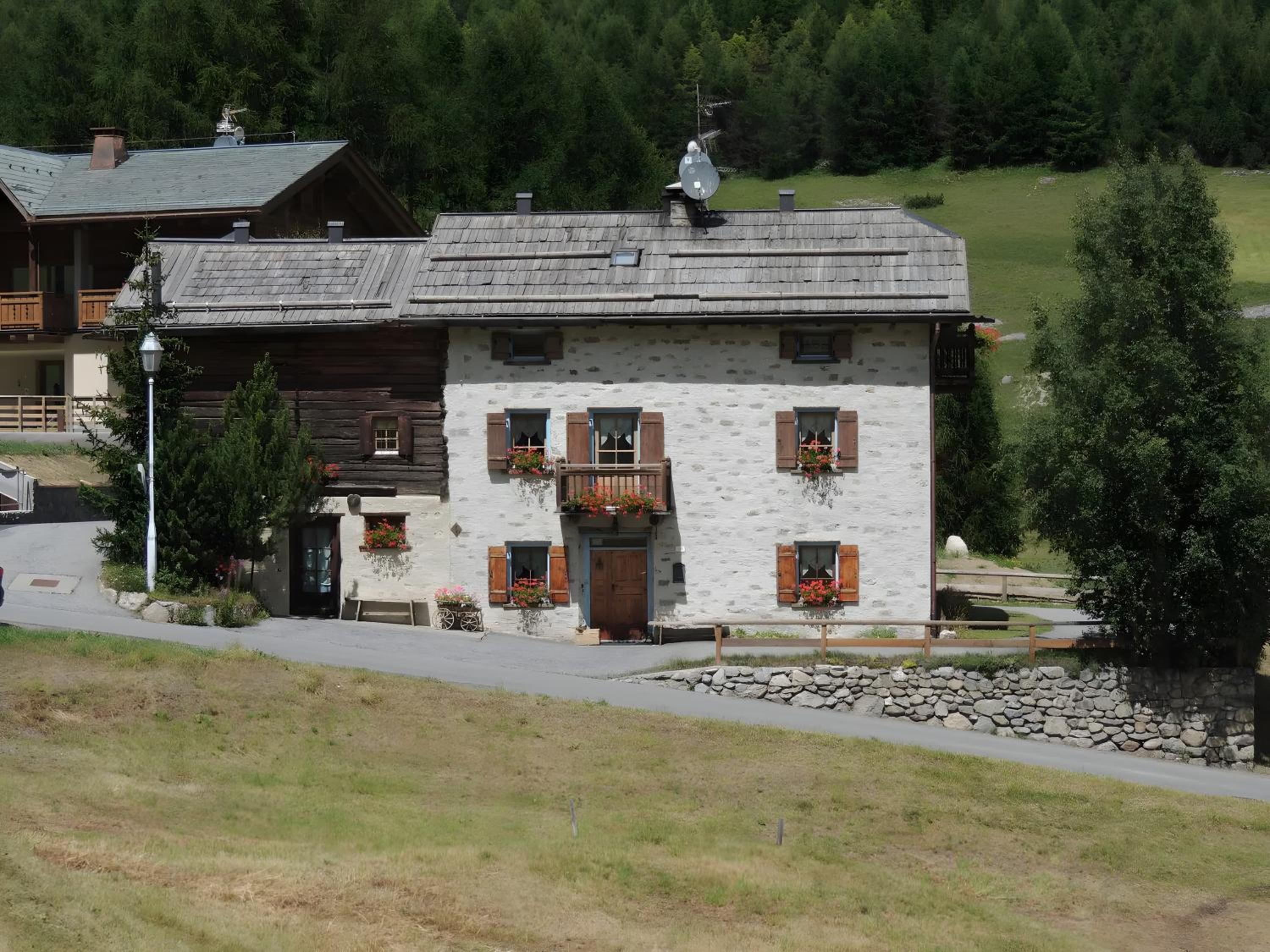 Appartamenti Chestel