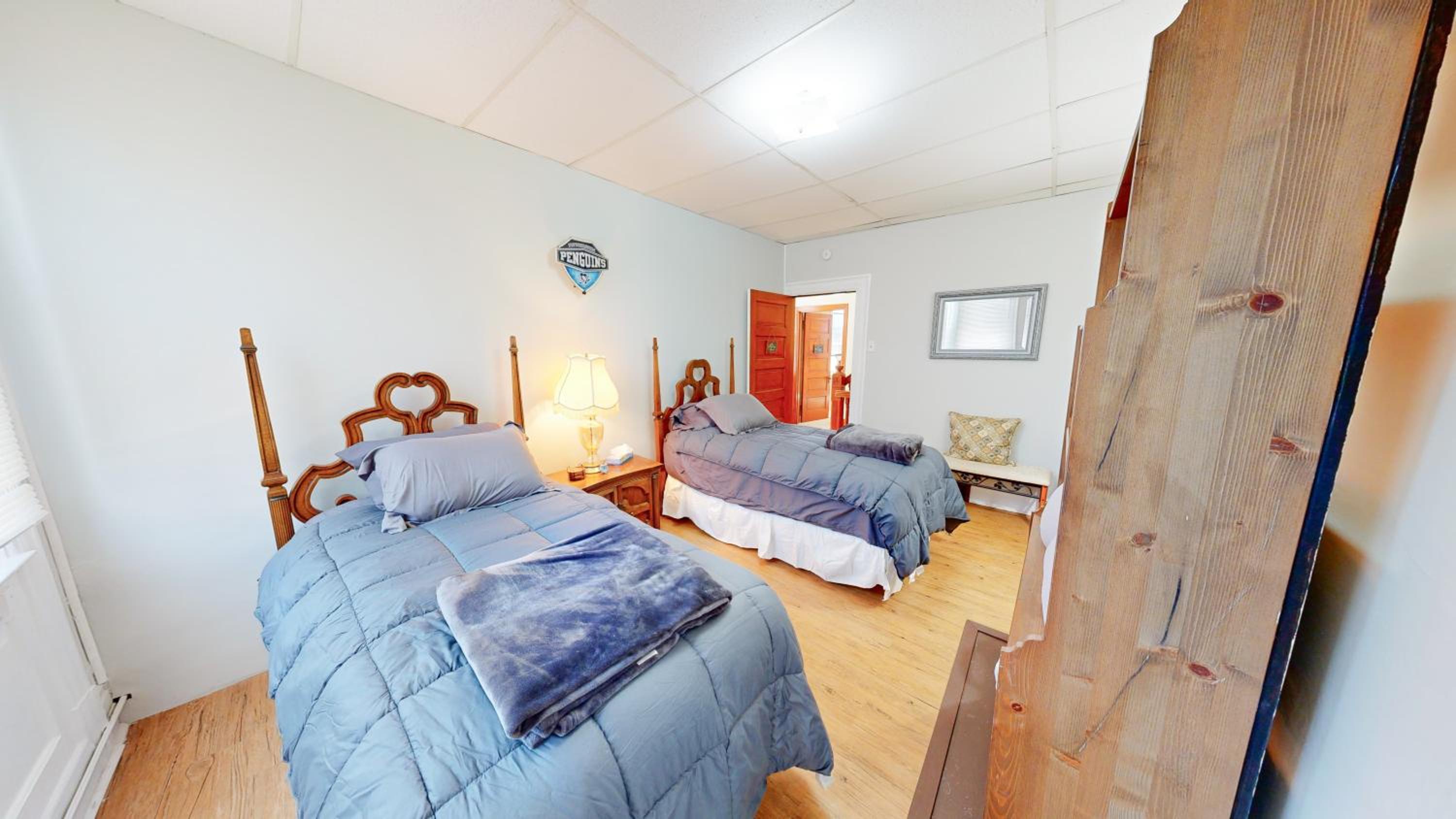 ENTIRE Big Home Close To Events - 2 Family Rooms - Kid Friendly - Private Patio & Firepit