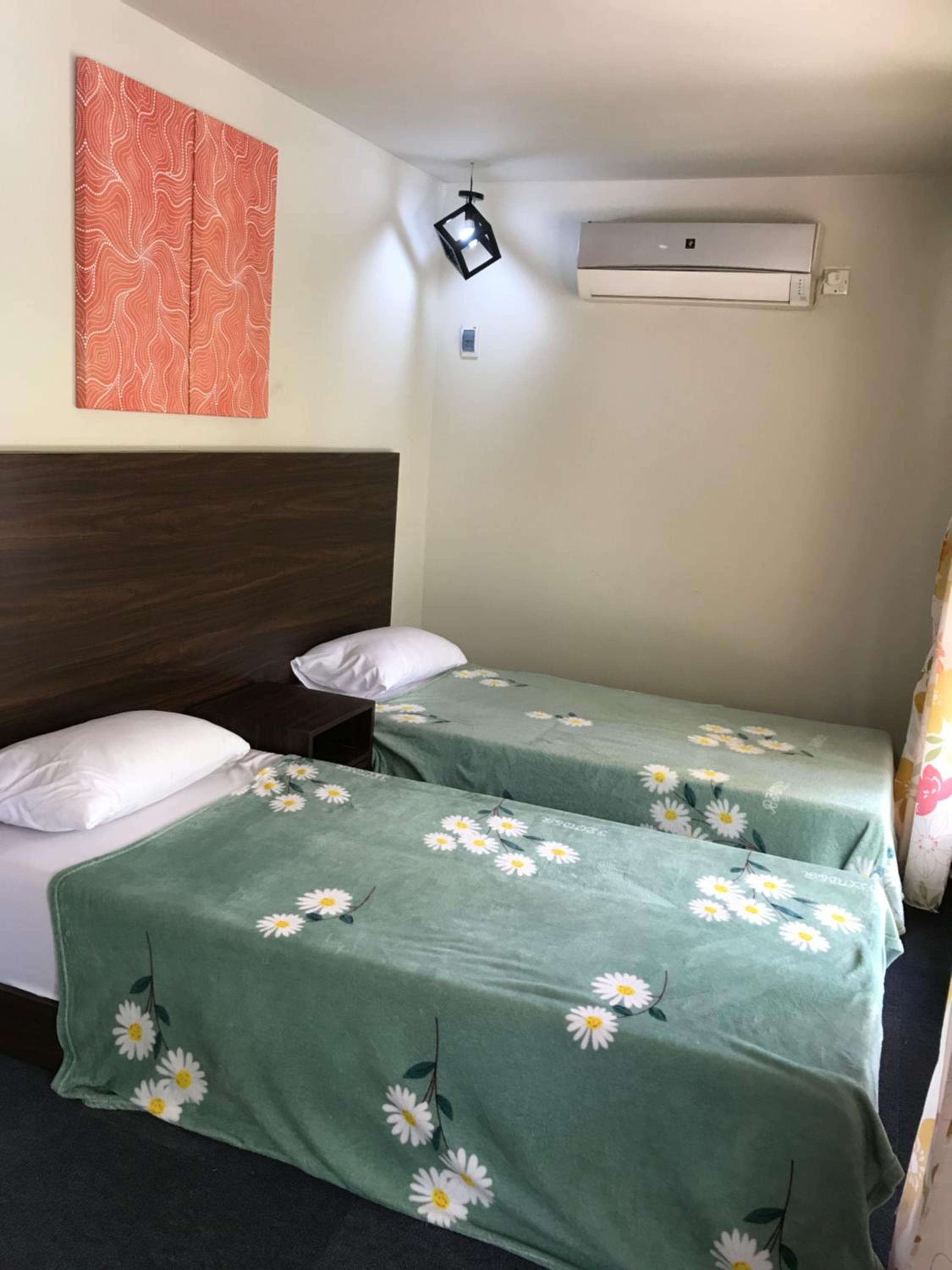 Times Square Motel SYARIAH ONE