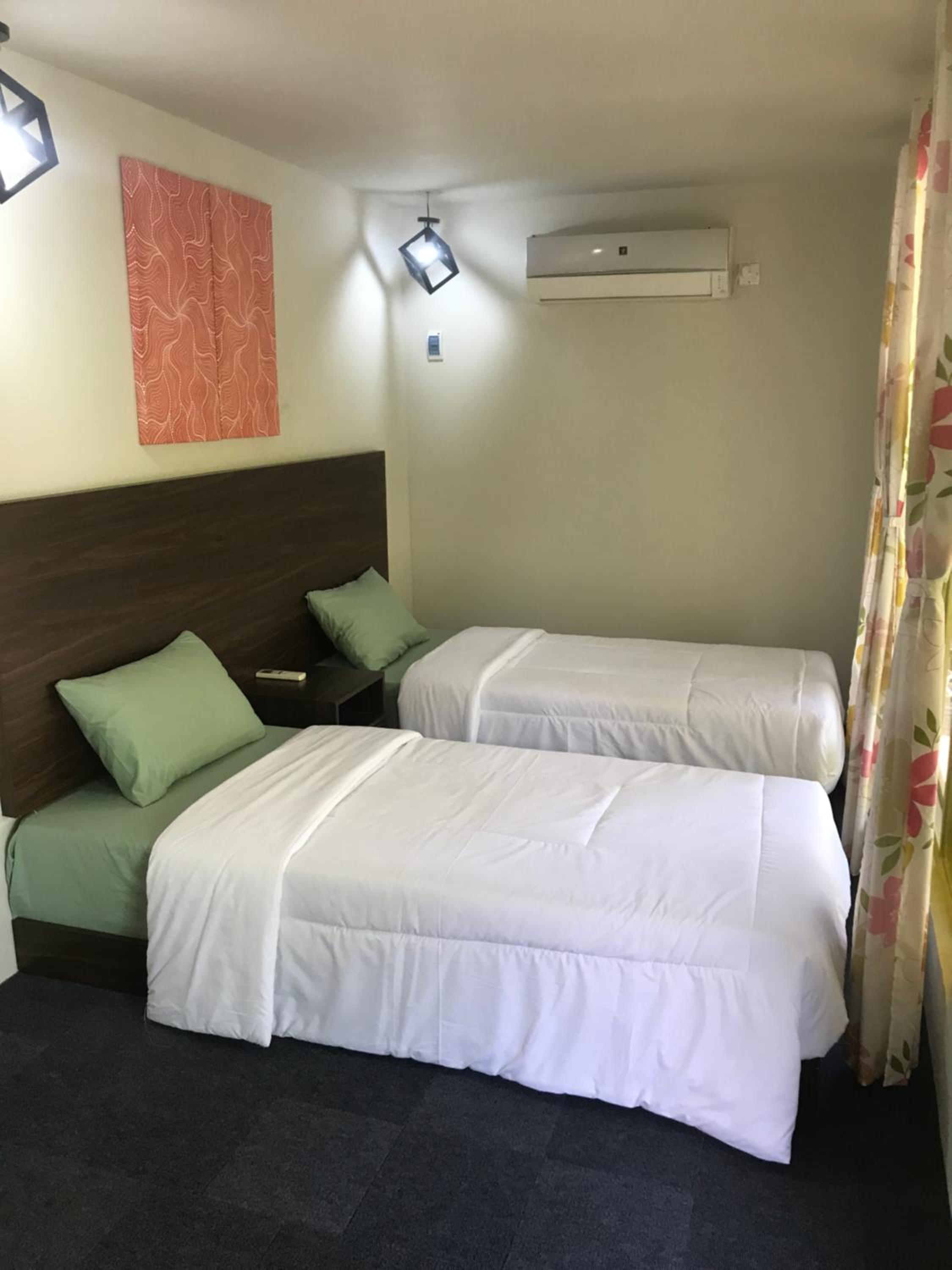 Times Square Motel SYARIAH ONE