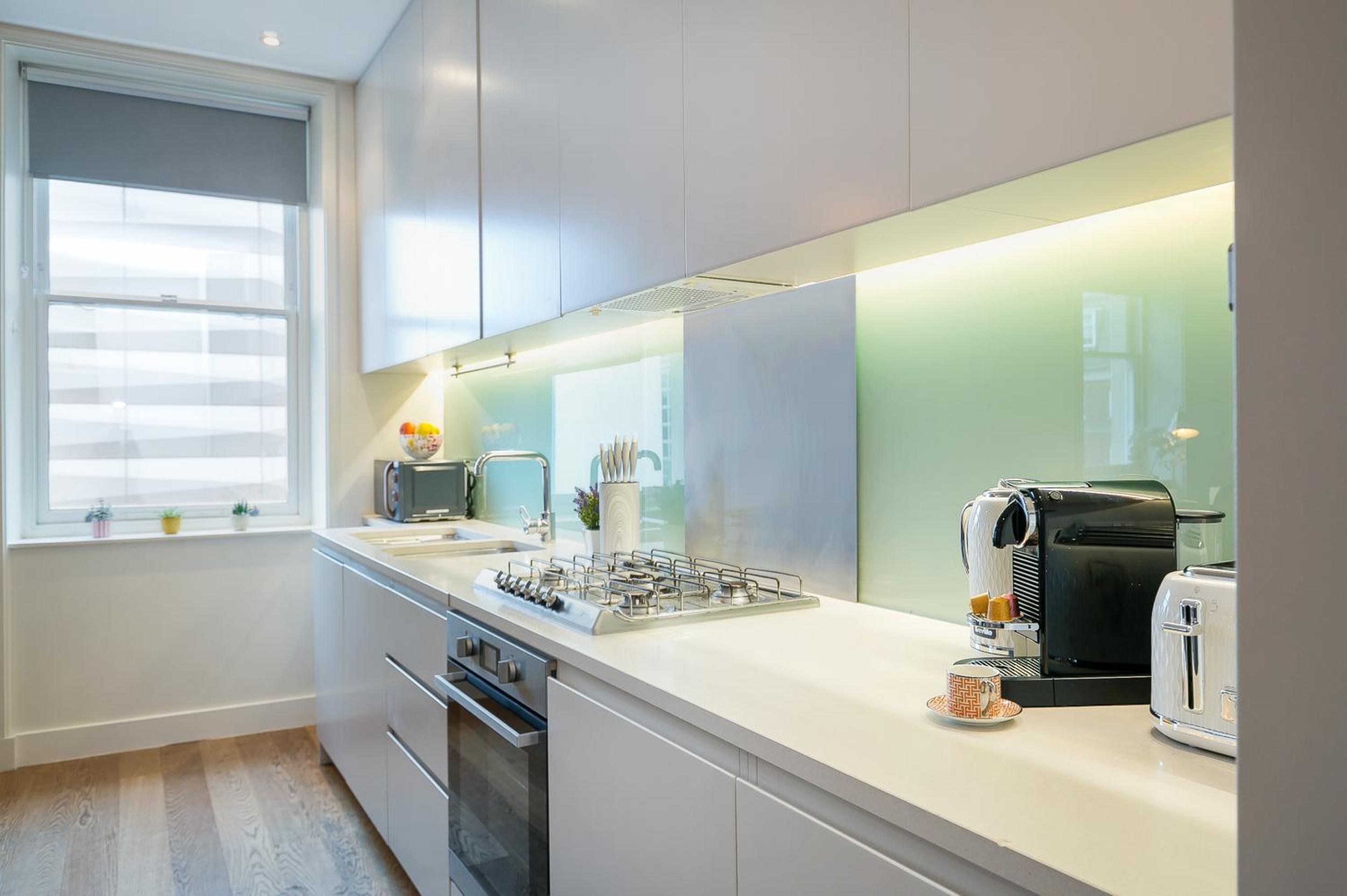 Urban Chic - Baker Street
