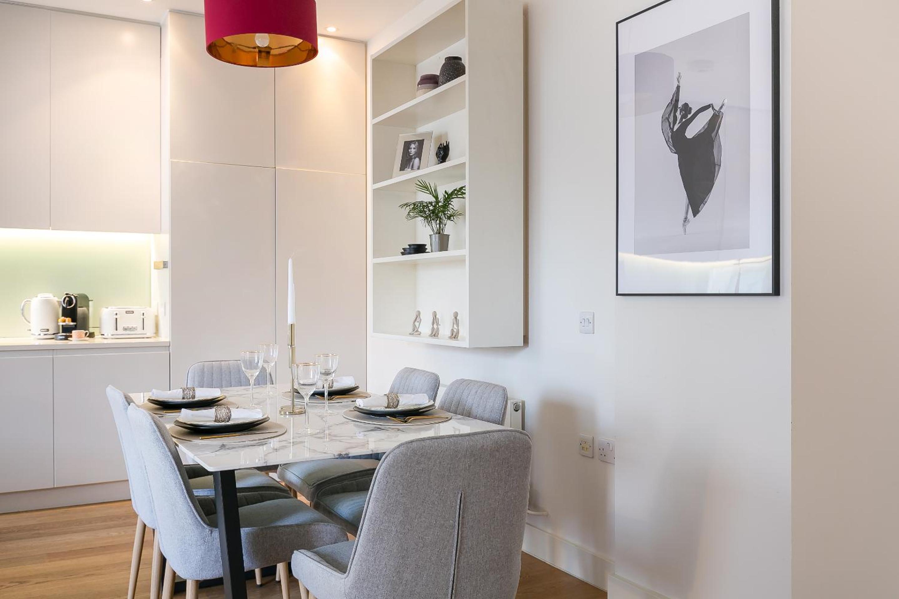 Urban Chic - Baker Street