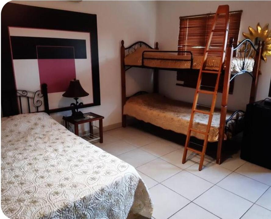 FIRST DAY HOSTEL on ARUBA