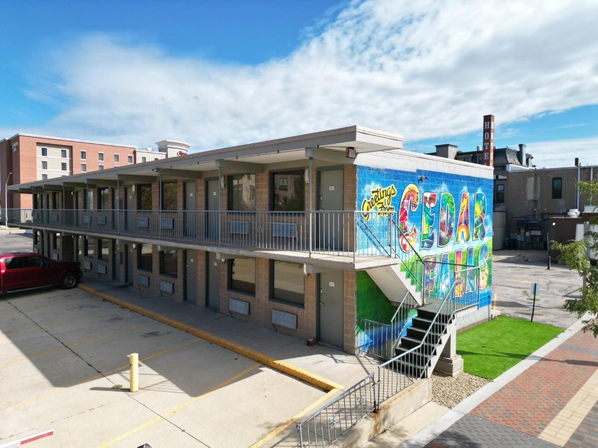 Photo 10