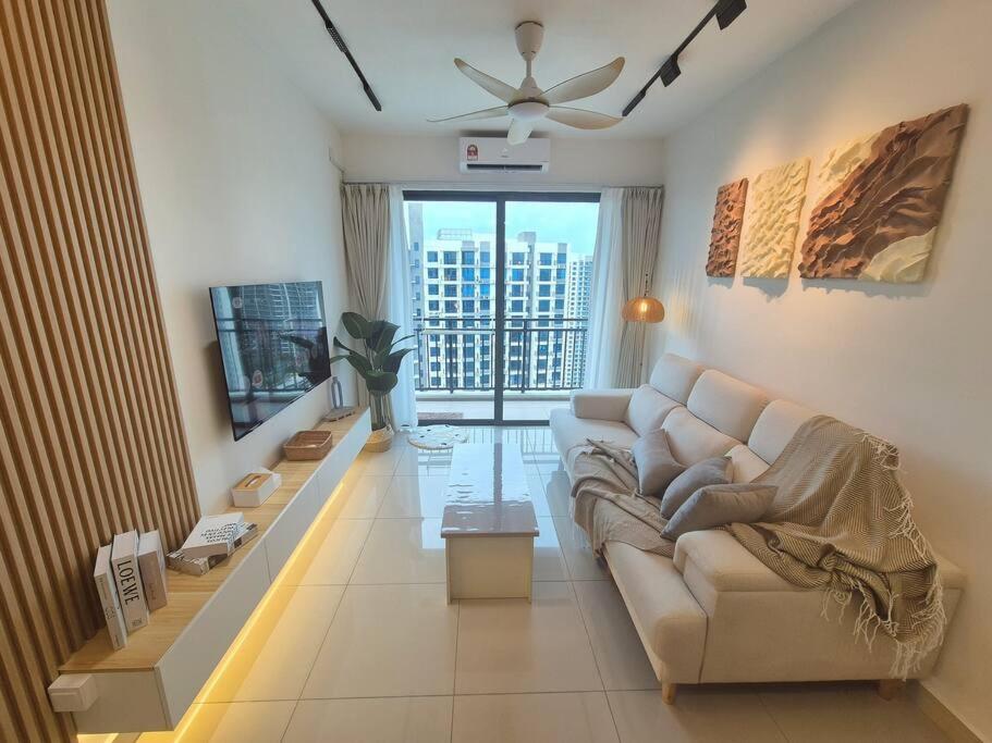 Central Park Bright & High floor 2 Rooms 4 pax