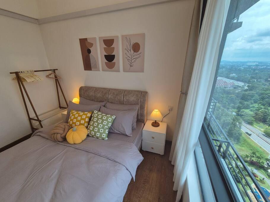 Central Park Bright & High floor 2 Rooms 4 pax