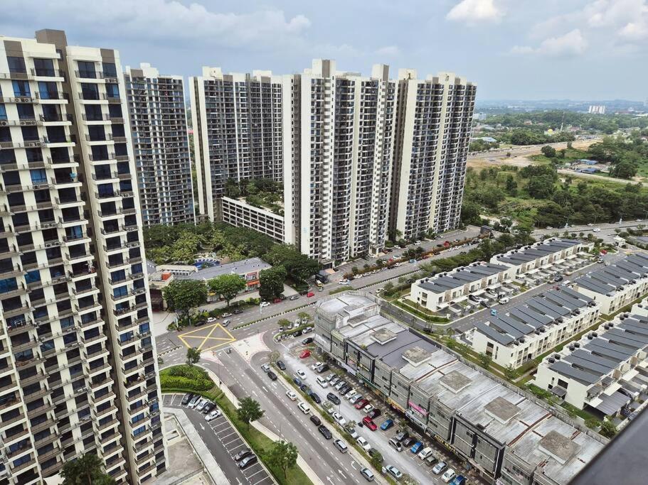Central Park Bright & High floor 2 Rooms 4 pax