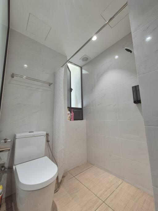 Central Park Bright & High floor 2 Rooms 4 pax