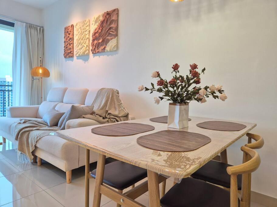 Central Park Bright & High floor 2 Rooms 4 pax