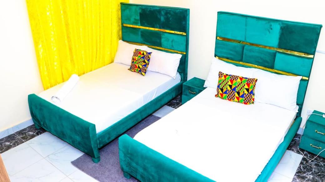 Lux Suites Kwamby Ocean paradise Apartments view 4