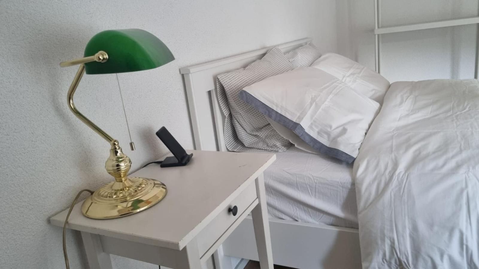 Superbe, modern step-free appartement with private Garage