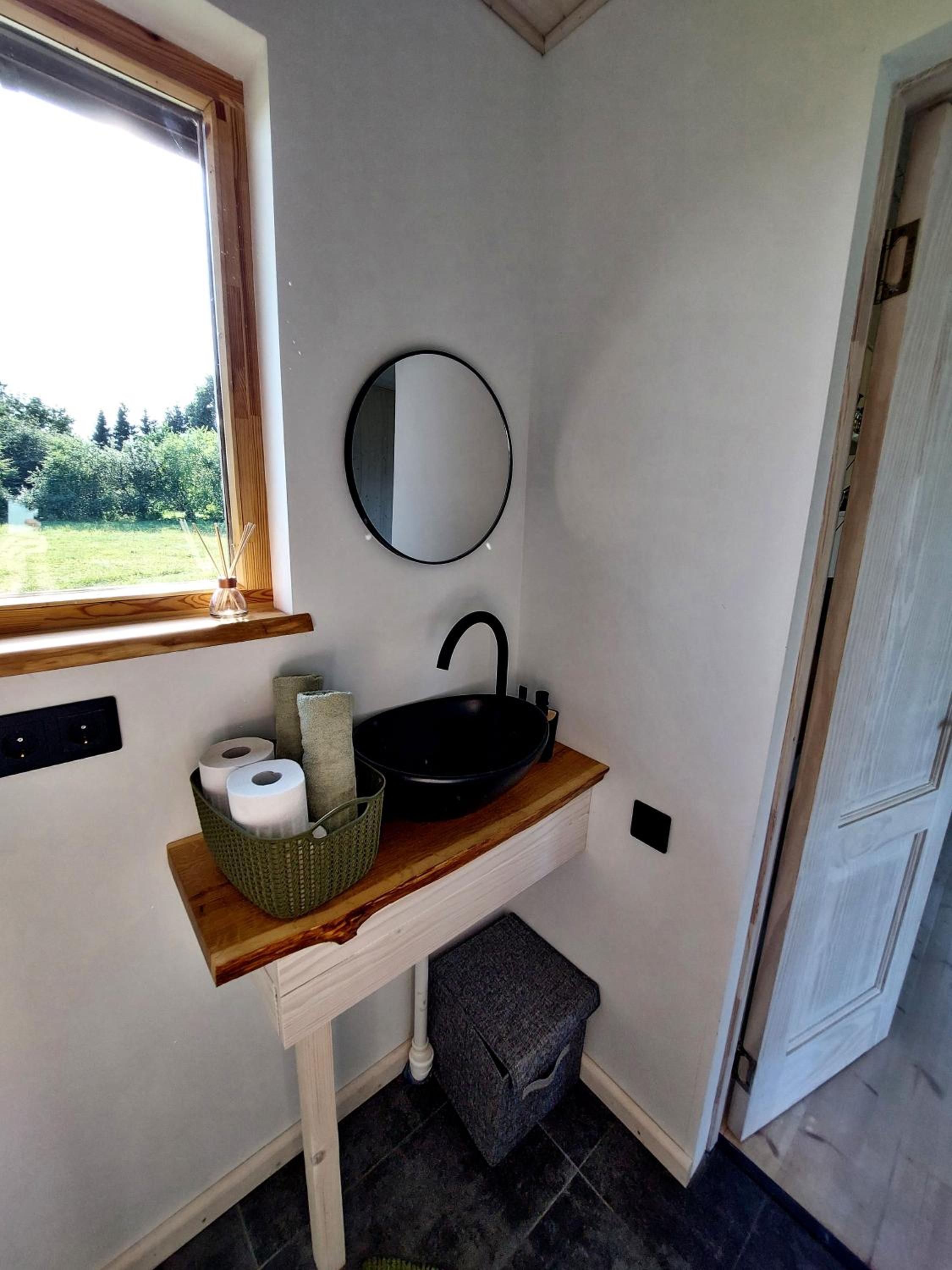 Alchemilla Cabin