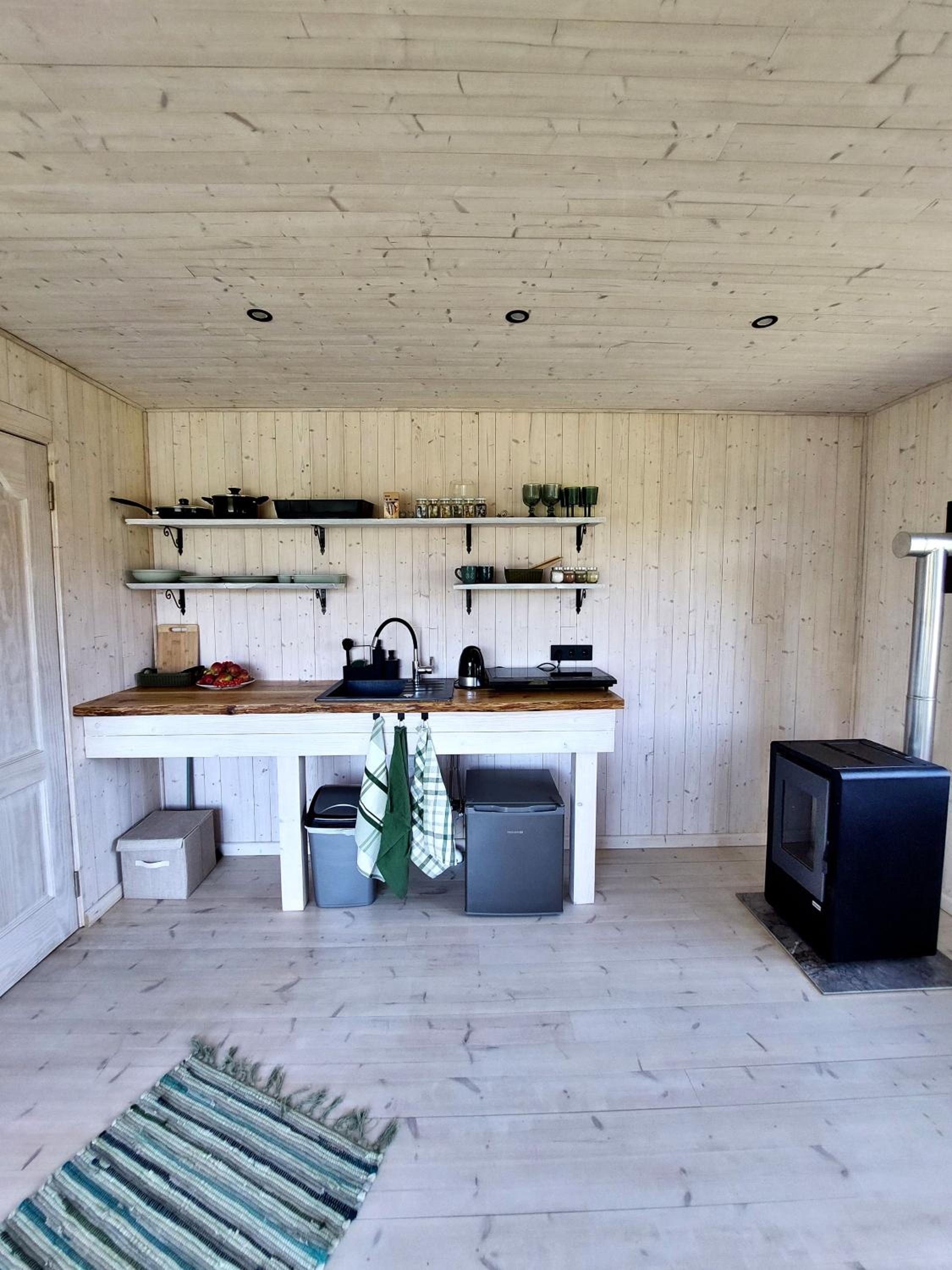 Alchemilla Cabin