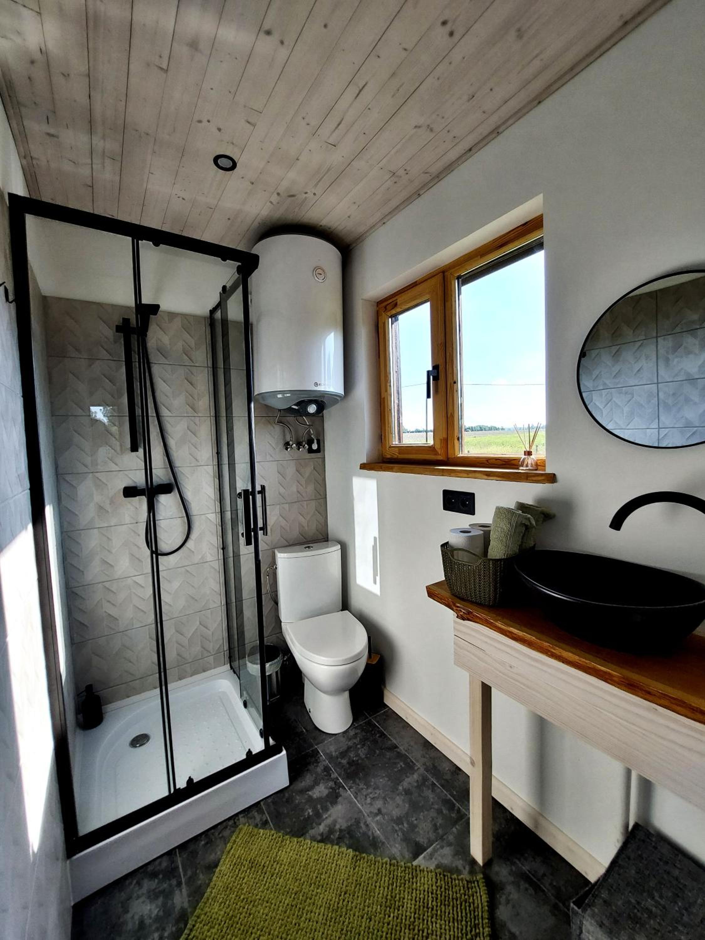 Alchemilla Cabin