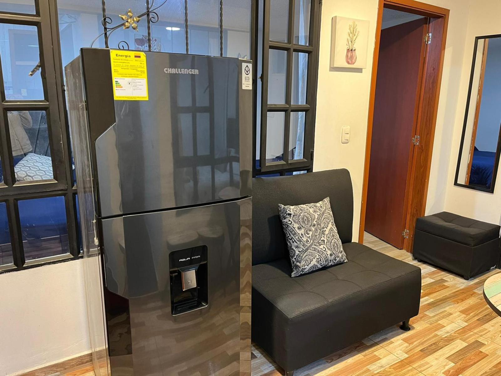 APARTAMENTOS privados cerca al aeropuerto