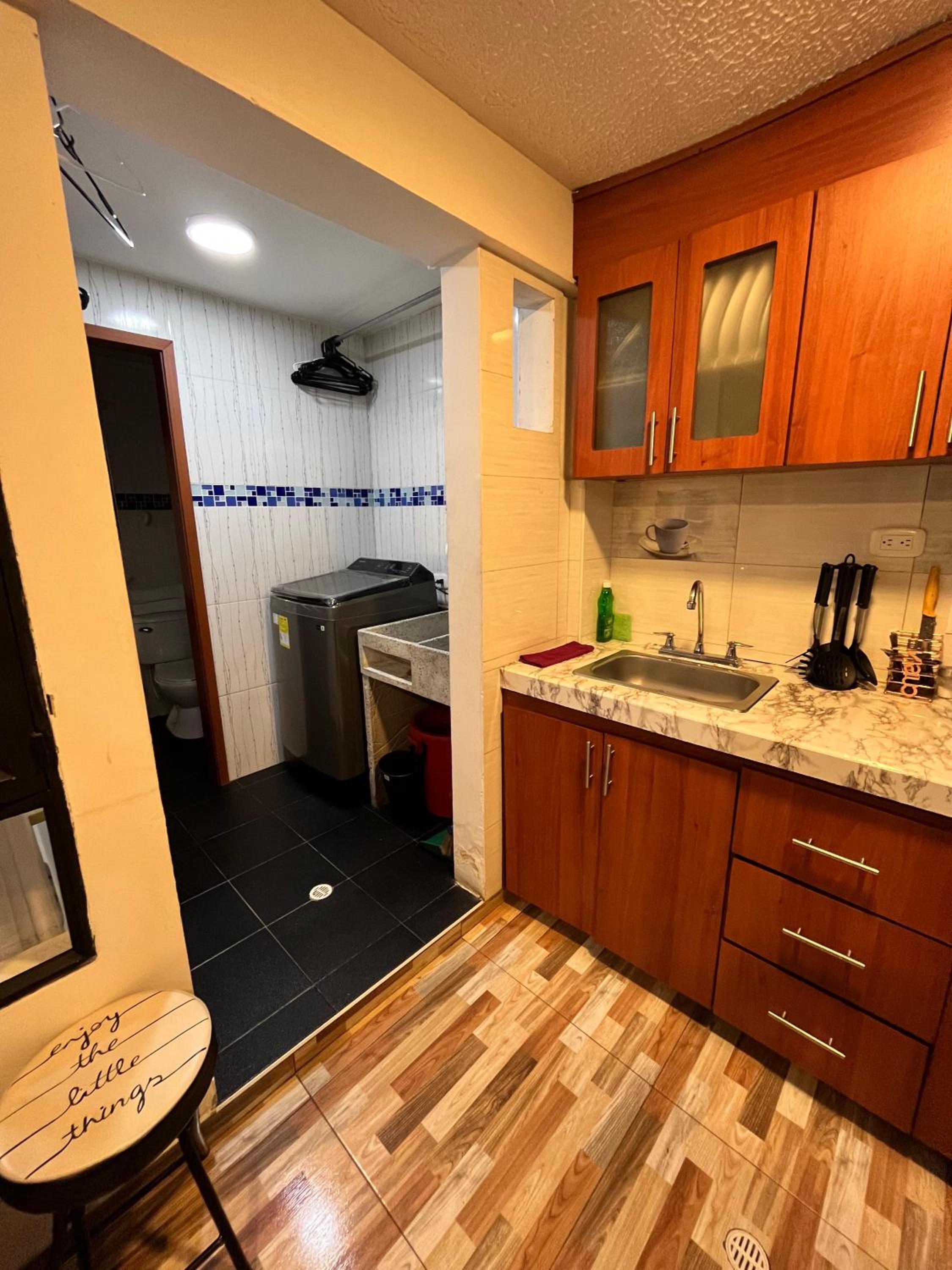 APARTAMENTOS privados cerca al aeropuerto