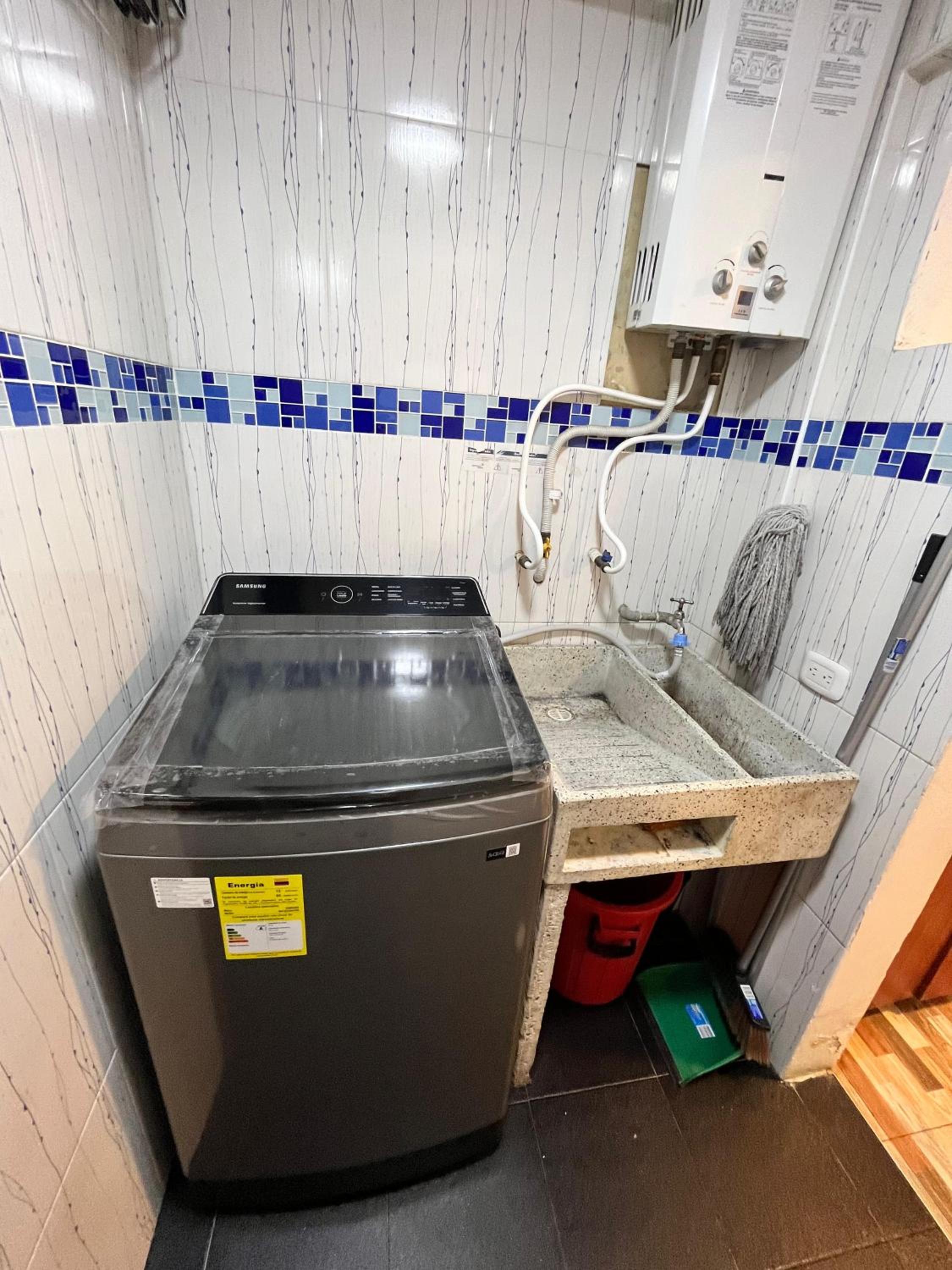 APARTAMENTOS privados cerca al aeropuerto