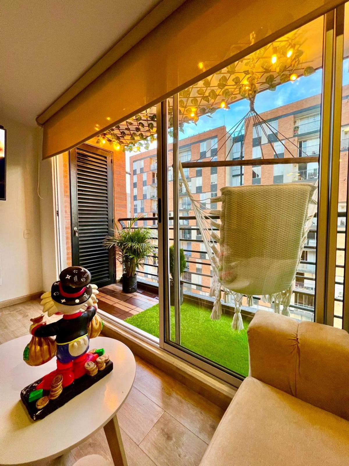 Apartamento De Lujo A 10minutos Del Aeropuerto Y Embajada Usa