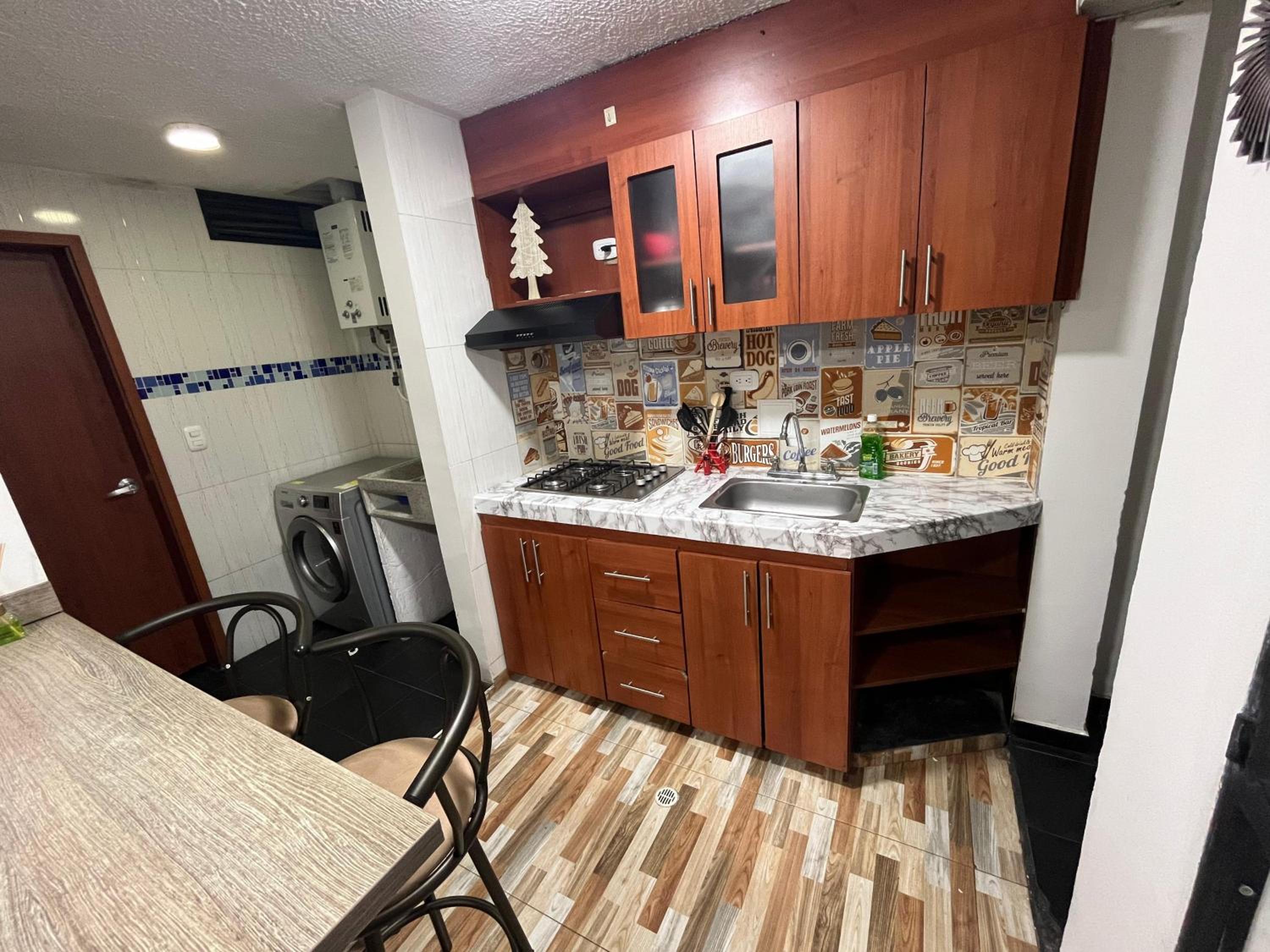 APARTAMENTOS privados cerca al aeropuerto