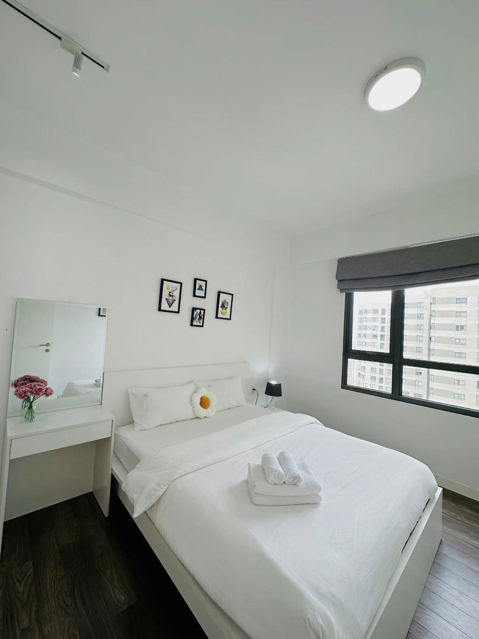 SamHomes - Luxury apartment at Masteri Thao Dien - Free Gym, Pool
