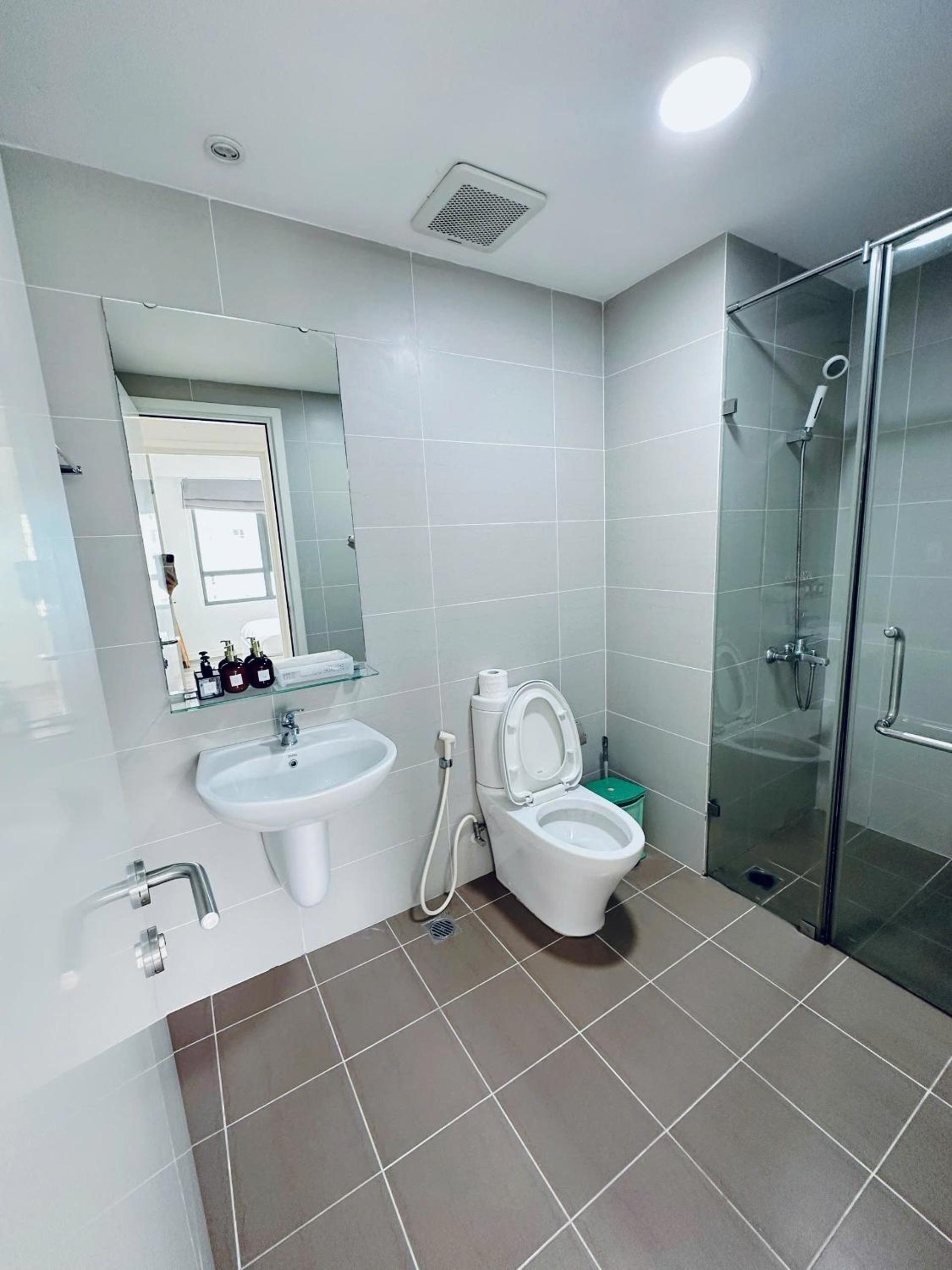 SamHomes - Luxury apartment at Masteri Thao Dien - Free Gym, Pool