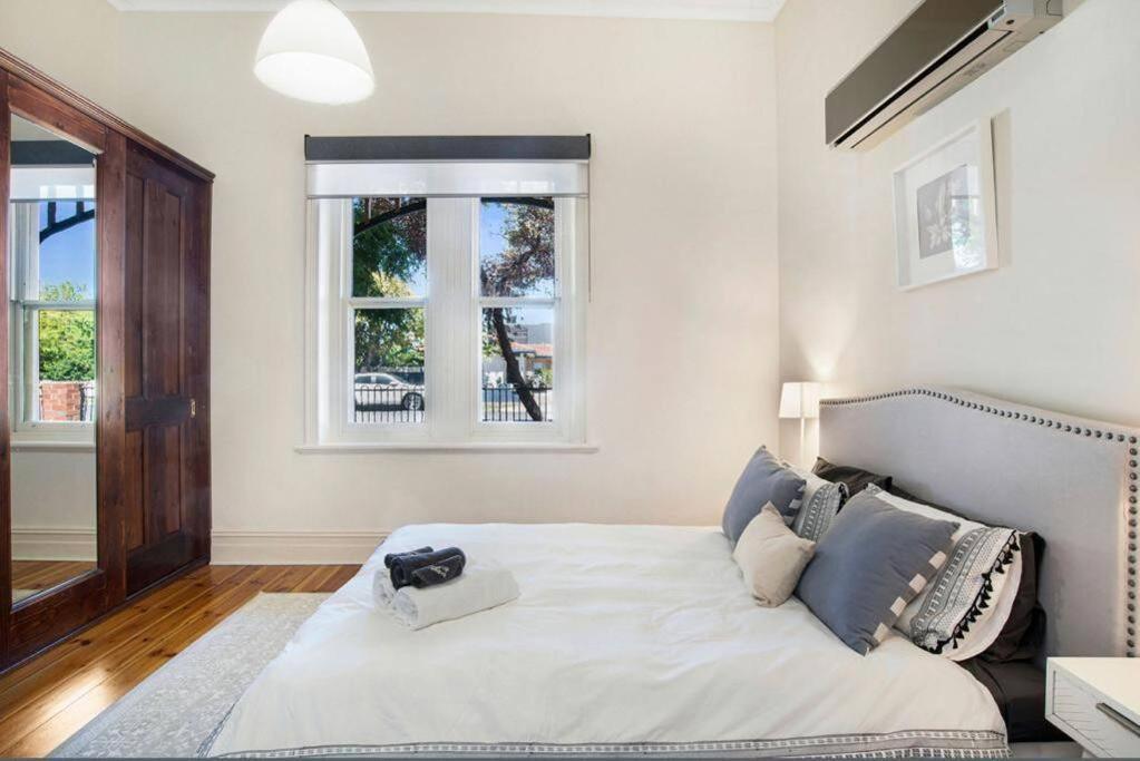 Charming! 3 Bed Garden by Beach