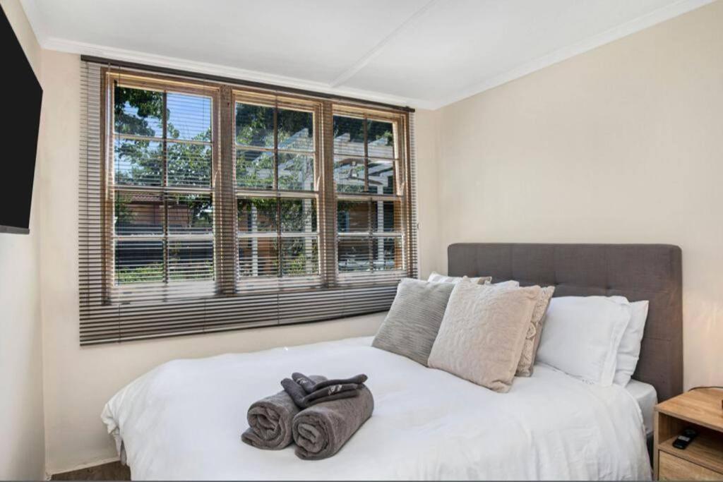 Charming! 3 Bed Garden by Beach