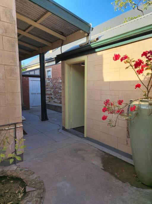 Charming! 3 Bed Garden by Beach