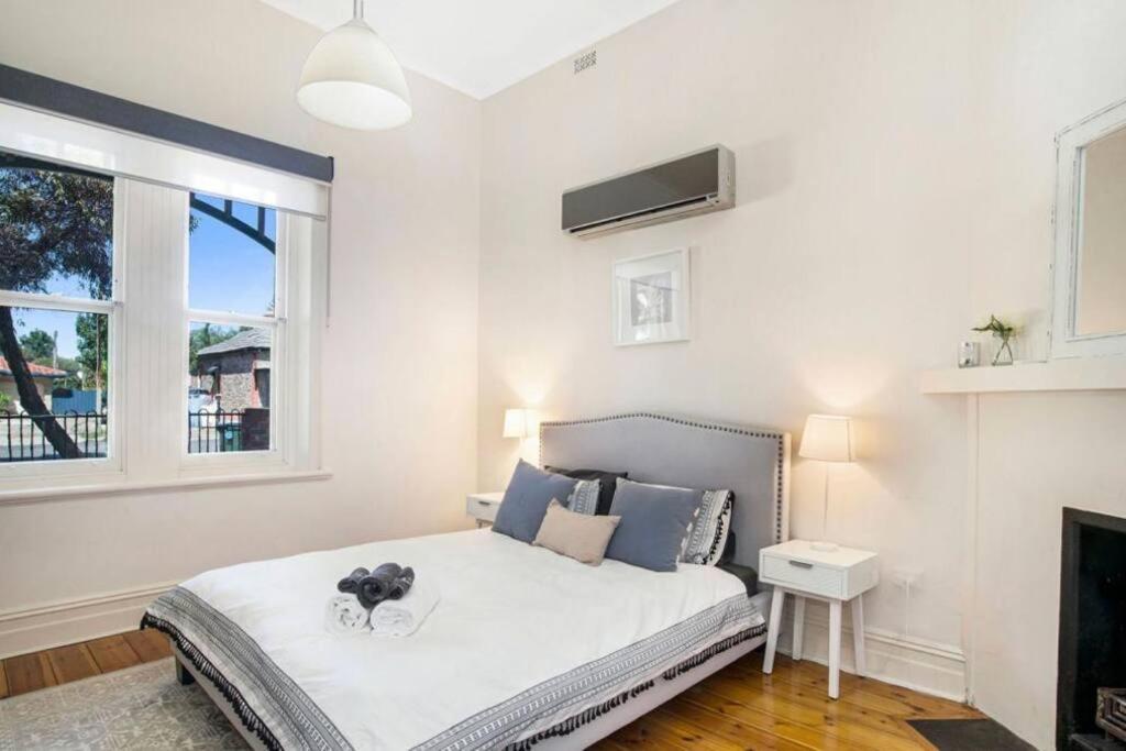 Charming! 3 Bed Garden by Beach