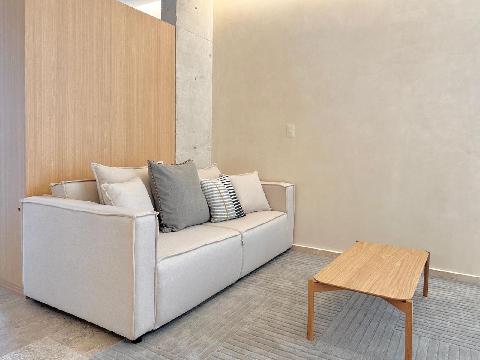 Leu Boutique Condo by Andiani Travel