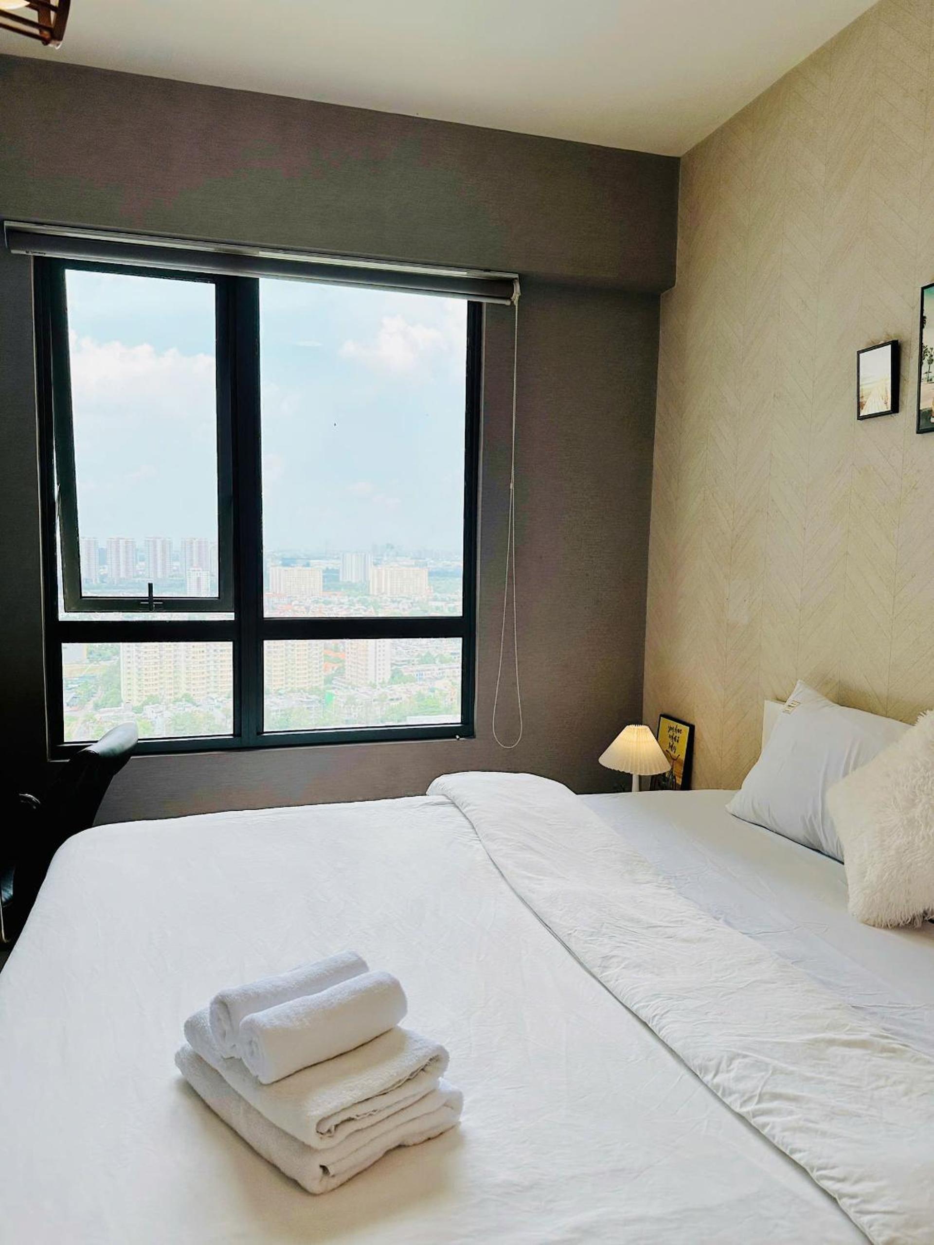 SamHomes - Luxury apartment at Masteri Thao Dien - Free Gym, Pool