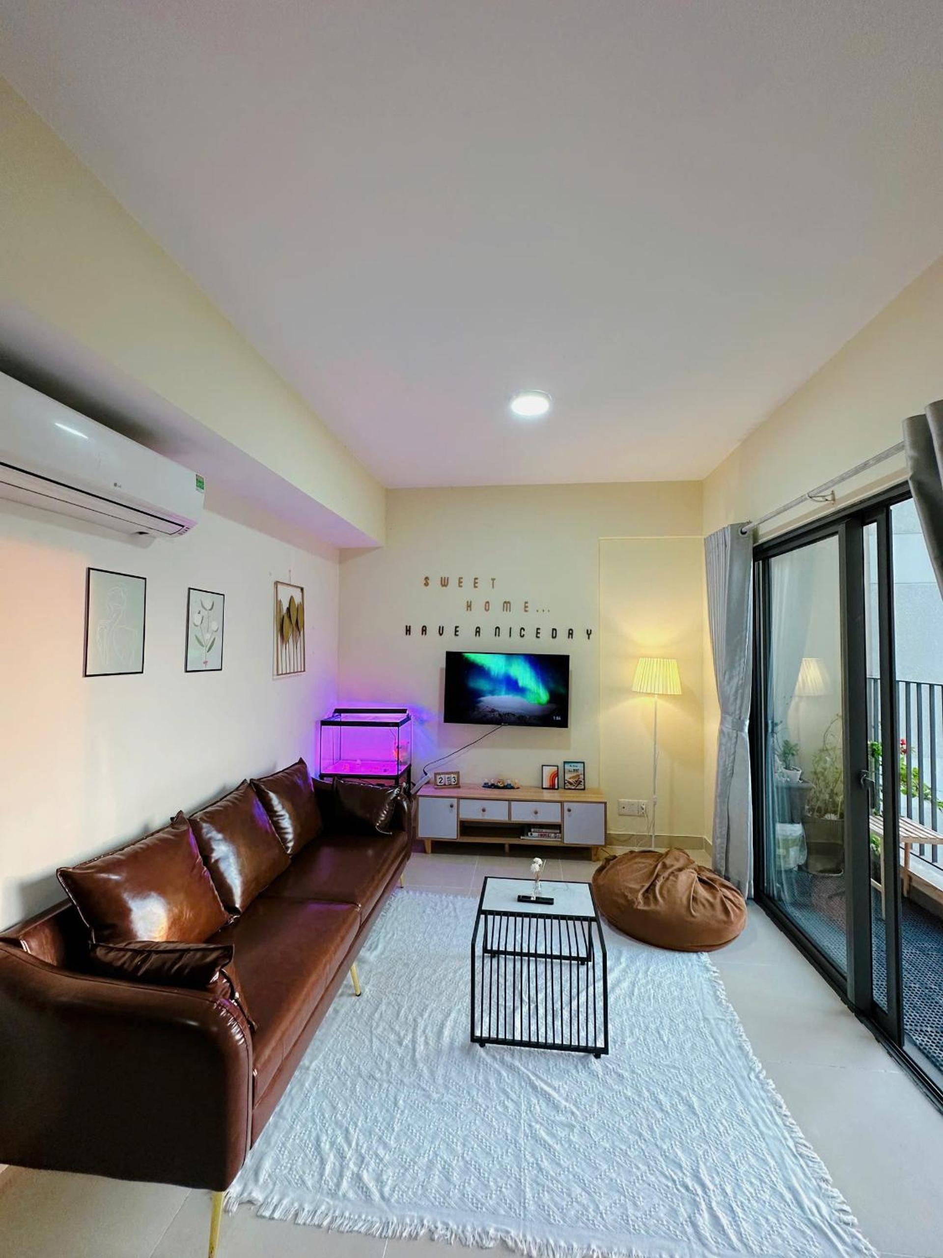 SamHomes - Luxury apartment at Masteri Thao Dien - Free Gym, Pool